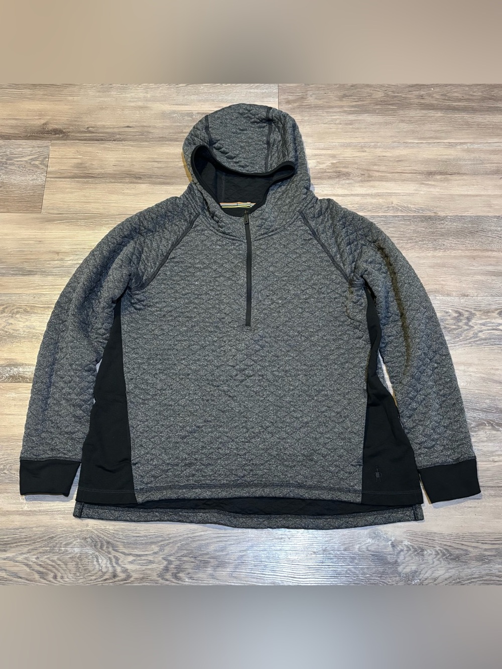 SmartWOOL Diamond Peak quilted 1/2 Zip pullover Hoodie Athletic Sweatshirt Sz L